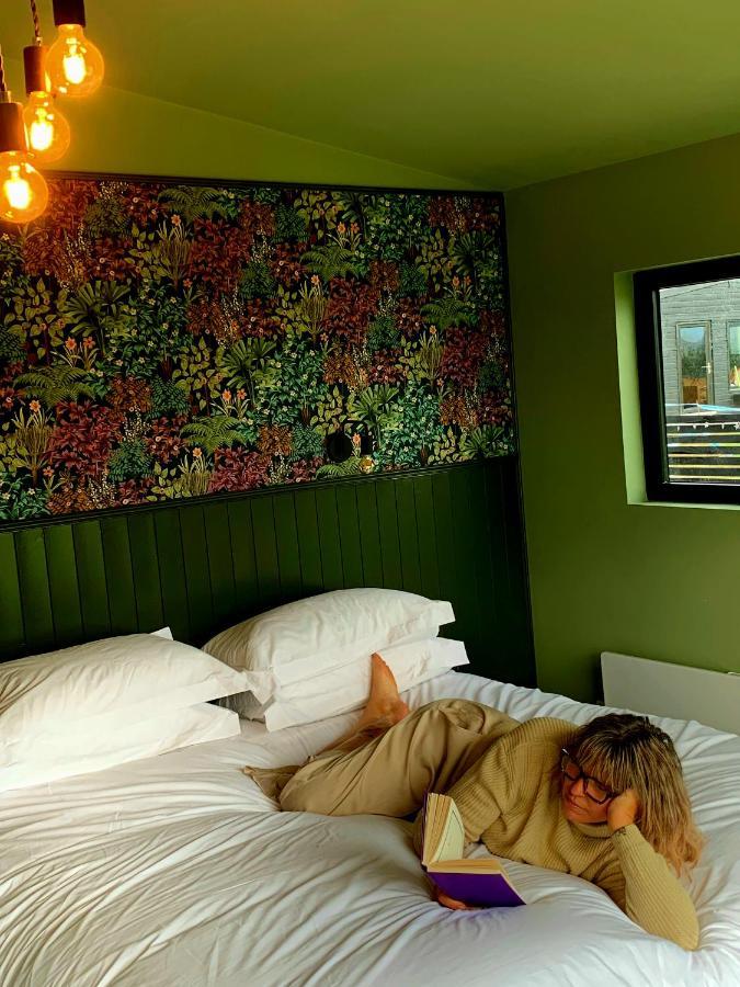 Wild Hideaways Luxury Lodges And Eco Spa バントリー エクステリア 写真