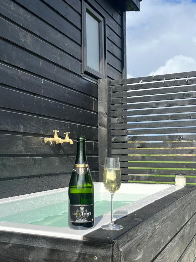 Wild Hideaways Luxury Lodges And Eco Spa バントリー エクステリア 写真